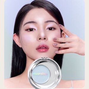 2pcs/$8-Purple and Orange Glitters for lip and cheek-2pcs Made in Korea